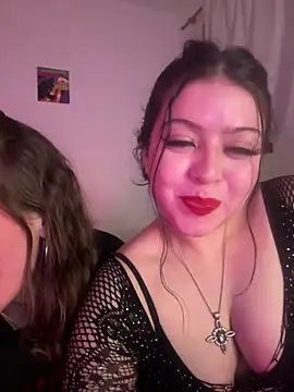 Snapshot of lolaaculaa chatting on 03.19.26 lolaaculaa online show from 03.19.26