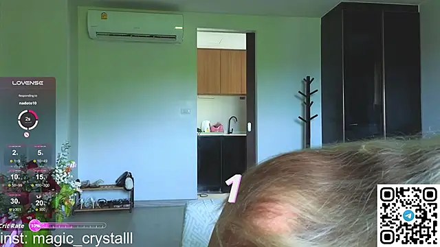 pink flow0 online show from 03.02.26