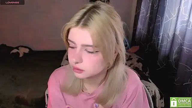 MoonlightGrace online show from 04.22.26