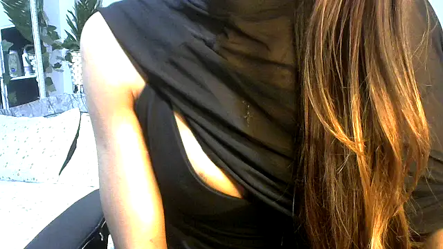 Snapshot of call_me_babyy chatting on 03.12.26 call me babyy online show from 03.12.26