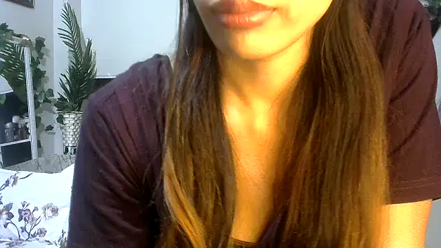 Snapshot of call_me_babyy chatting on 03.27.26 call me babyy online show from 03.27.26