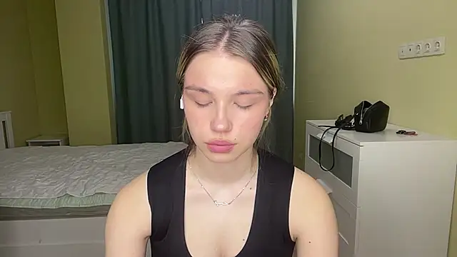 EarthaStinett online show from 02.24.26