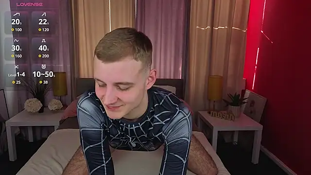 HereAlexColee online show from 03.21.26