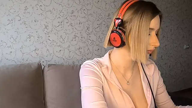 DeliciaBagnoli online show from 03.19.26