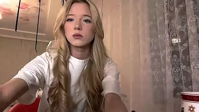 IvyArmbrister online show from 02.27.26