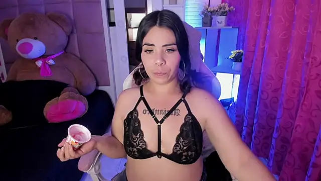 liany taylor online show from 04.24.26