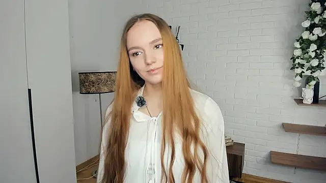 Snapshot of LienLordi chatting on 02.11.26 LienLordi online show from 02.11.26