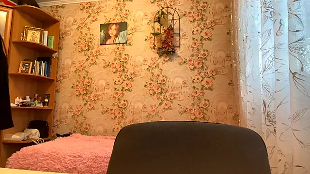 KatheyMichelfelder online show from 02.17.26