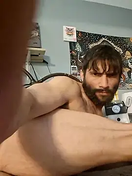 Snapshot of TrndSettr chatting on 02.02.26 TrndSettr online show from 02.02.26