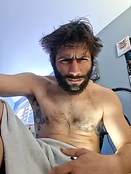 Snapshot of TrndSettr chatting on 02.15.26 TrndSettr online show from 02.15.26