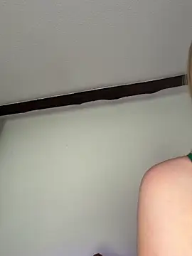 Zoey  08 online show from 05.20.26