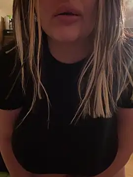 Snapshot of Milish7777 chatting on 02.20.26 Milish7777 online show from 02.20.26