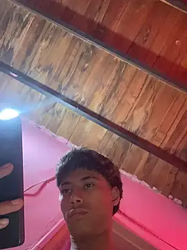 Snapshot of Adan21_cm chatting on 03.04.26 Adan21 cm online show from 03.04.26