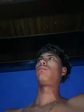 Snapshot of Adan21_cm chatting on 03.13.26 Adan21 cm online show from 03.13.26