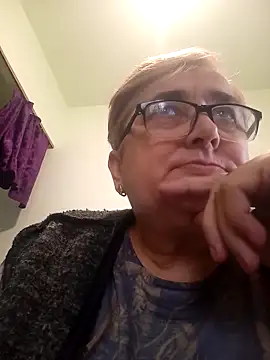 Snapshot of SusanStar874 chatting on 03.18.26 SusanStar874 online show from 03.18.26
