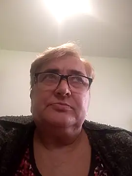 Snapshot of SusanStar874 chatting on 03.24.26 SusanStar874 online show from 03.24.26