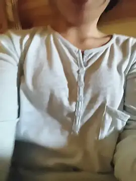 Snapshot of Suka-222 chatting on 06.11.26 Suka-222 online show from 06.11.26