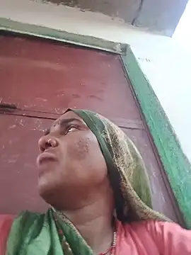 Snapshot of Muskan44s chatting on 06.15.26 Muskan44s online show from 06.15.26