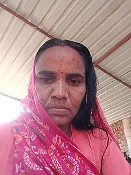 Snapshot of Muskan44s chatting on 06.18.26 Muskan44s online show from 06.18.26