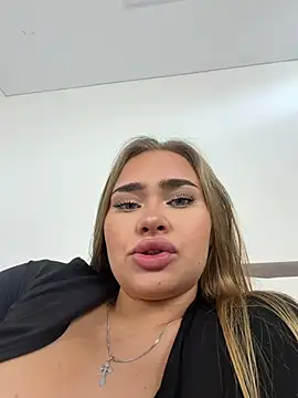 Snapshot of MonicaWestt chatting on 07.23.26 MonicaWestt online show from 07.23.26