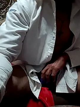 Snapshot of Yooax chatting on 02.03.26 Yooax online show from 02.03.26