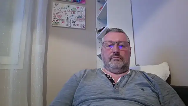doudou310 online show from 04.25.26