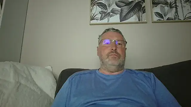 doudou310 online show from 05.02.26