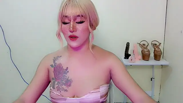 ChloeAsian online show from 05.05.26