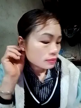 Snapshot of l_kiss chatting on 03.06.26 l kiss online show from 03.06.26