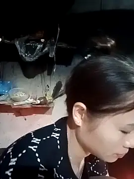 Snapshot of l_kiss chatting on 03.12.26 l kiss online show from 03.12.26