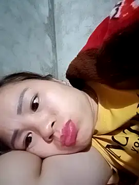 Snapshot of l_kiss chatting on 03.16.26 l kiss online show from 03.16.26