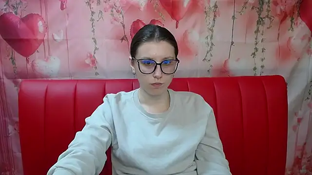LilianaShine online show from 05.13.26