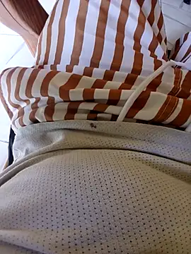 Snapshot of Mkhothiwesibumbu chatting on 02.01.26 Mkhothiwesibumbu online show from 02.01.26