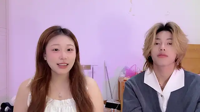 SM JIAJIA ZL online show from 05.10.26