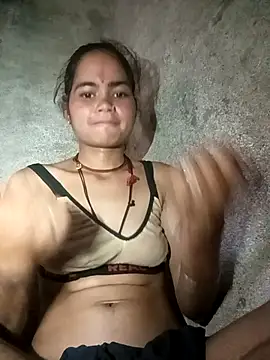 Sunali Bendre online show from 04.23.26
