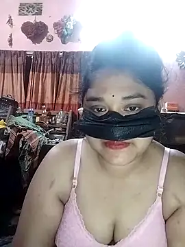 Snapshot of x_-hot chatting on 02.04.26 x -hot online show from 02.04.26