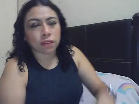 Snapshot of DalilahMx chatting on 06.09.26 DalilahMx online show from 06.09.26
