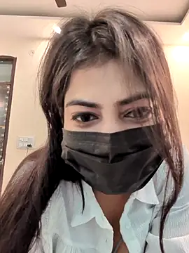 Snapshot of Confident_chic chatting on 02.16.26 Confident chic online show from 02.16.26