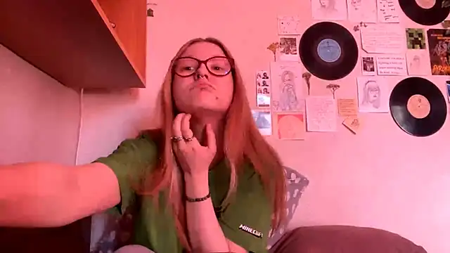 LaureenVielma online show from 04.25.26