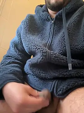 Snapshot of latinocalientehot chatting on 02.25.26 latinocalientehot online show from 02.25.26