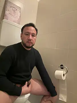 Snapshot of latinocalientehot chatting on 03.09.26 latinocalientehot online show from 03.09.26