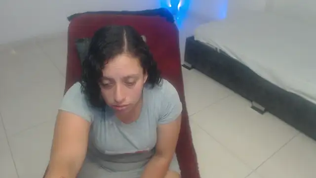 Barbara D Valencia online show from 04.27.26