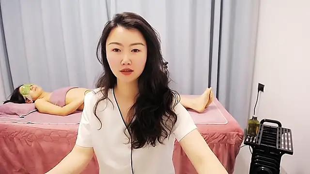 anne2026 online show from 04.23.26