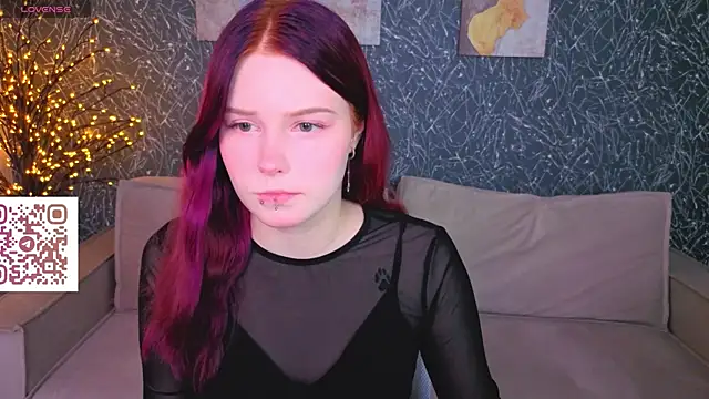 Julia Anis online show from 05.06.26