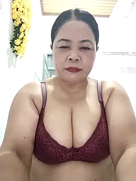 Baby-bigtits2026 online show from 02.28.26