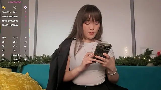 Snapshot of AdrianSpore chatting on 02.03.26 AdrianSpore online show from 02.03.26