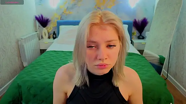Kate Krose online show from 04.26.26