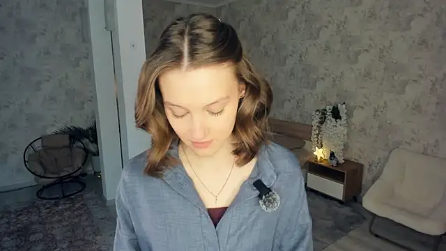 LianneBynon online show from 02.06.26