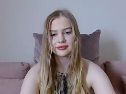 Snapshot of AmandaFlirty chatting on 02.07.26 AmandaFlirty online show from 02.07.26