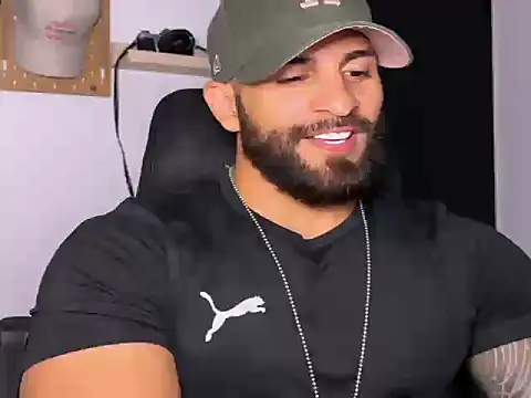 Snapshot of SamDornan51 chatting on 03.10.26 SamDornan51 online show from 03.10.26